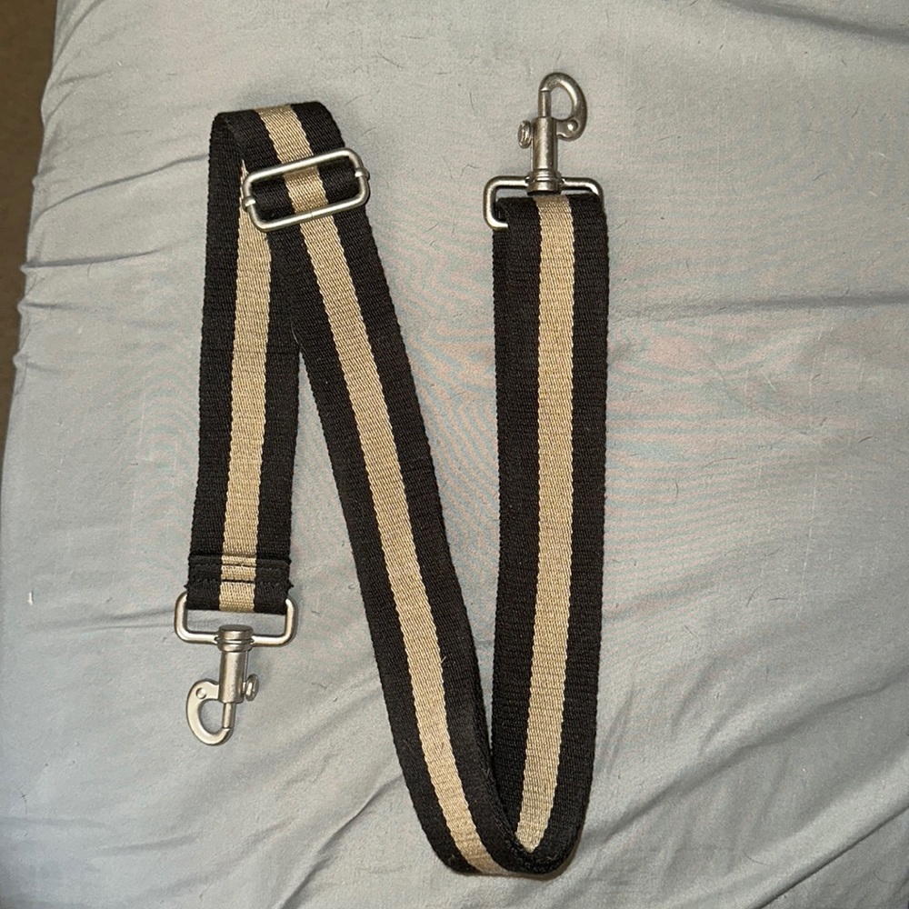 George Gina & Lucy cross body strap.